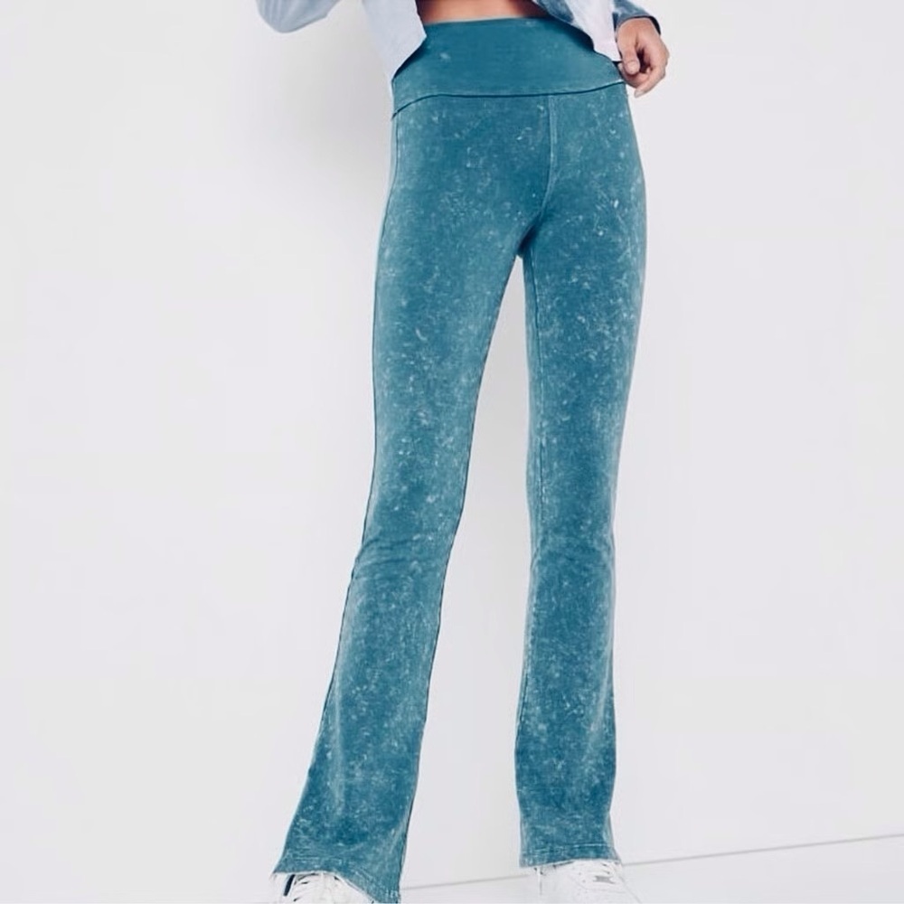 VS PINK Performance Cotton Fold Over Yoga Pants Teal Acid Wash Flare Size S